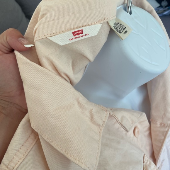 Levi’s Romper Light Pink - Picture 6 of 6